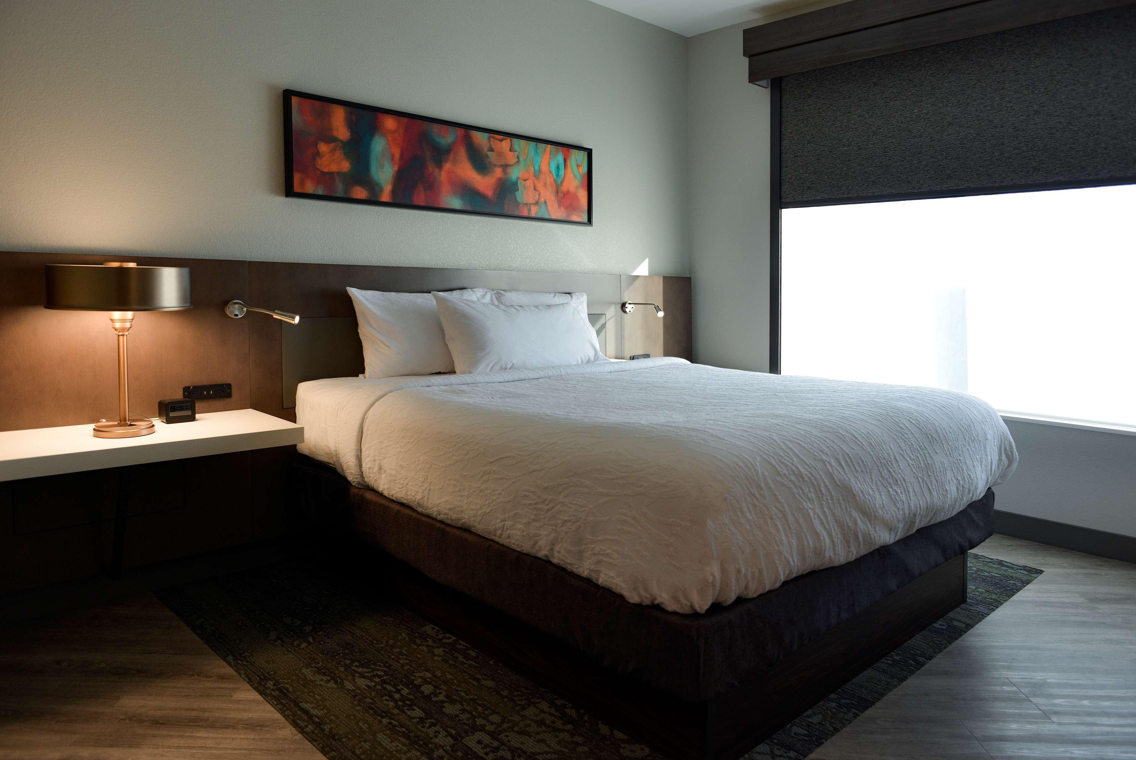 Hilton Garden Inn Louisville Mall Of St. Matthews Exteriör bild