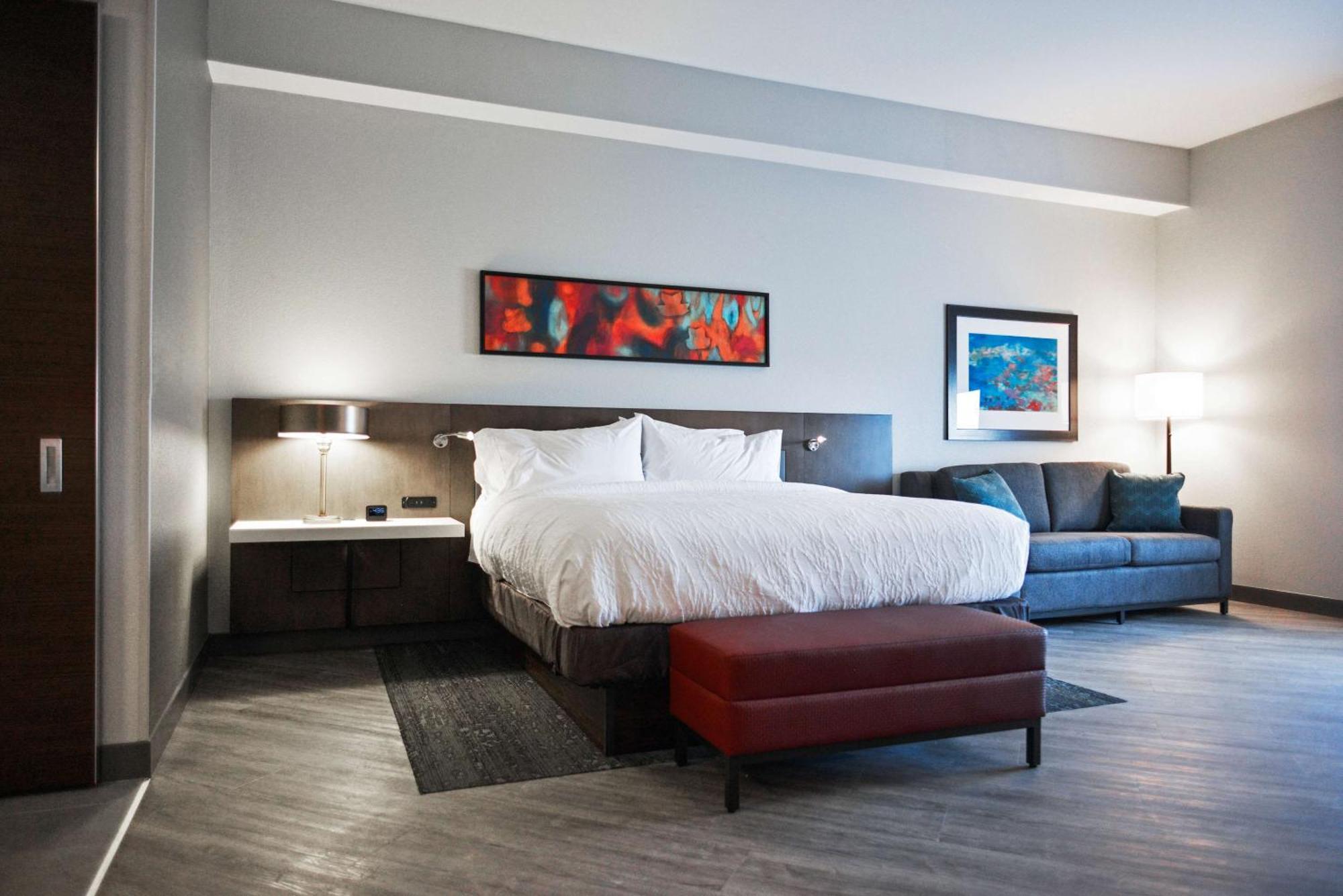 Hilton Garden Inn Louisville Mall Of St. Matthews Exteriör bild